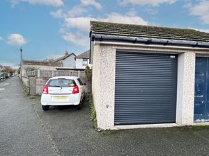 Photo 19- click for photo gallery